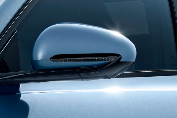 Waterdrop-Shaped Side Mirrors