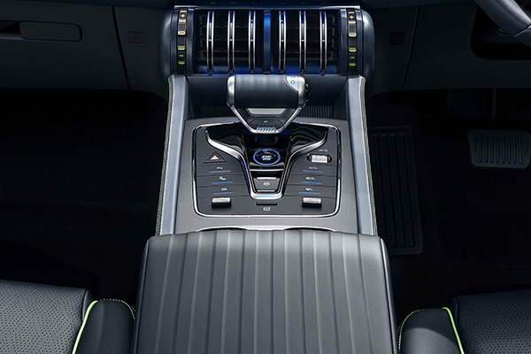 Treadmill-Style Central Armrest